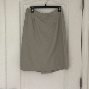 Gray pencil skirt